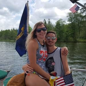 Meet your Posher, Christian